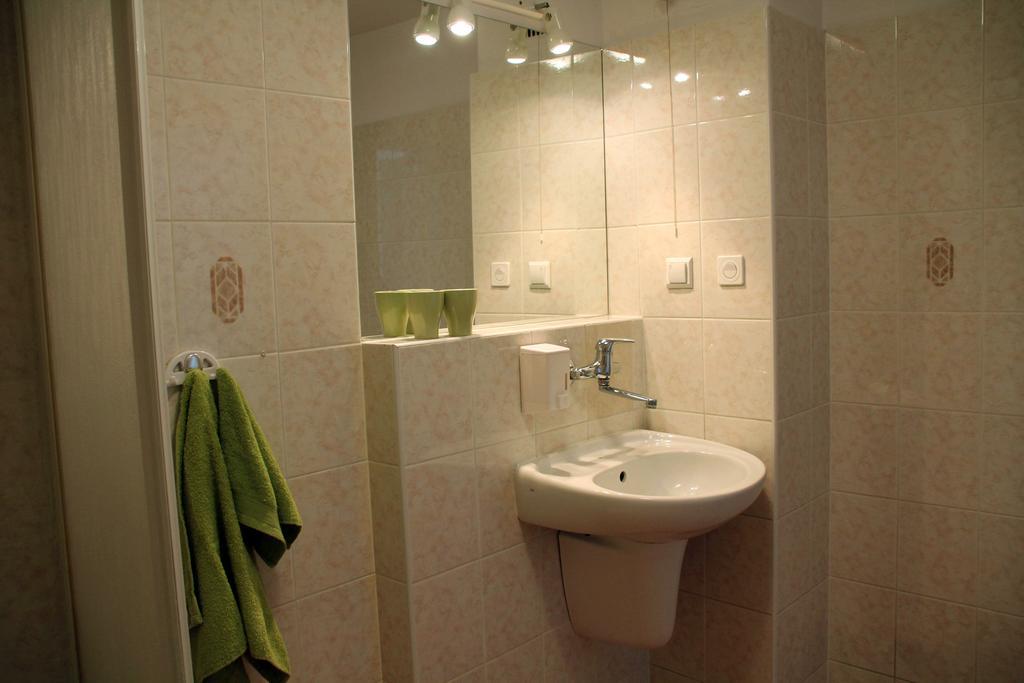 Hotel Mistia クラクフ 部屋 写真