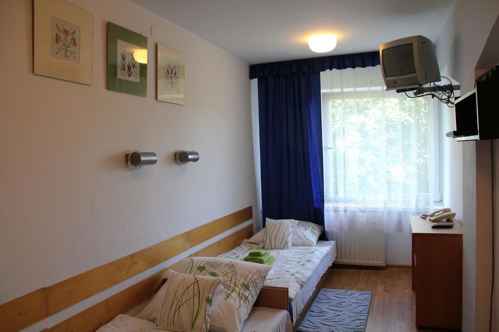 Hotel Mistia クラクフ 部屋 写真